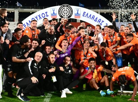 Ο ΟΦΗ έδωσε ραντεβού με τον κόσμο του στο Παγκρήτιο απέναντι στον Άρη (vid)