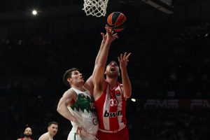«Φαβορί για τον Τουμπέλις ο Ολυμπιακός»