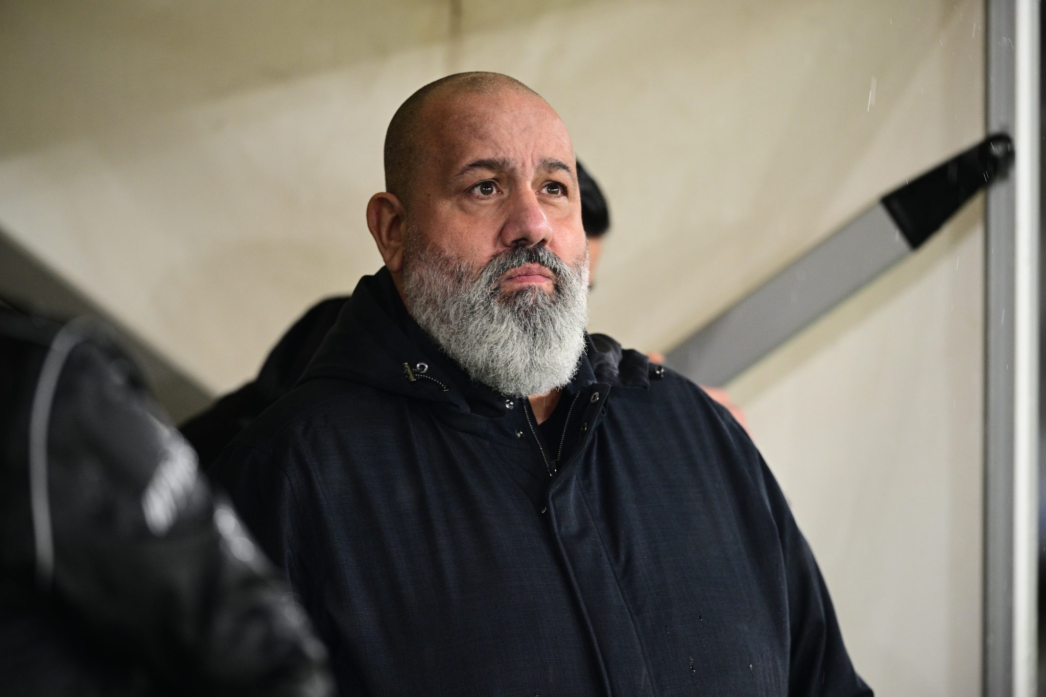 Καραπαπάς: «Υπάρχουν άλλοι κανονισμοί για εμάς;» (pic)
