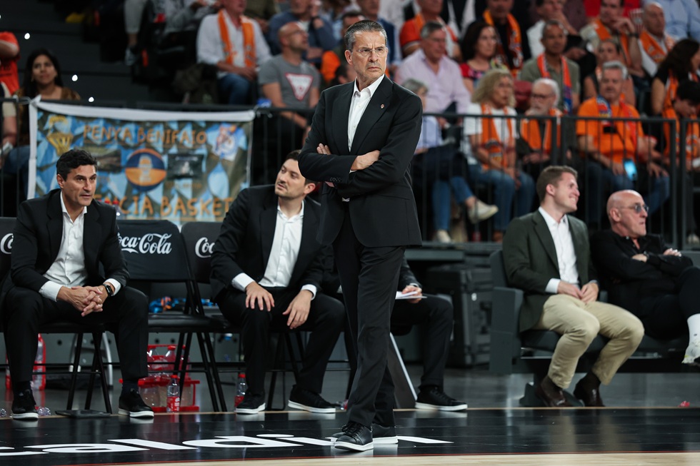 Μαρτίνεθ: «Είμαστε υποχρεωμένοι να νικήσουμε και θα κάνουμε τα πάντα για να το πετύχουμε»