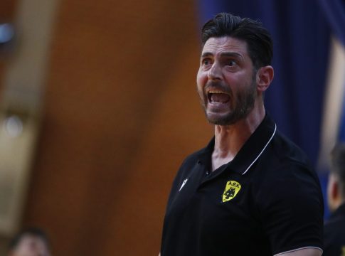 Αλβανός: «Συγχαρητήρια στα παιδιά – Θα είμαστε μαχητικοί μέχρι το τελευταίο δευτερόλεπτο»