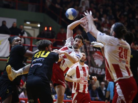 ΑΕΚ – Ολυμπιακός: Για το 2-0 η Ένωση, για την ισοφάριση και το νέο πλεονέκτημα οι «ερυθρόλευκοι»