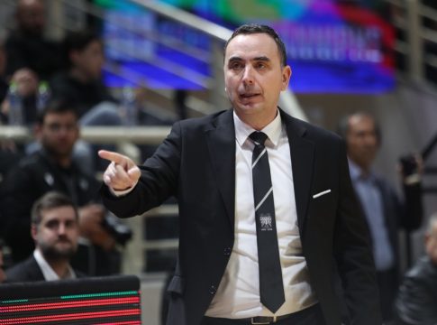 Η ομιλία του Μπούτσκου στα αποδυτήρια: «Είμαι περήφανος που προπόνησα τον ΠΑΟΚ» (vid)