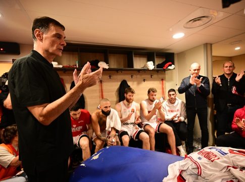Η ομιλία του Μπαρτζώκα στα αποδυτήρια: «Ας πάρουμε αυτό που μας αξίζει»