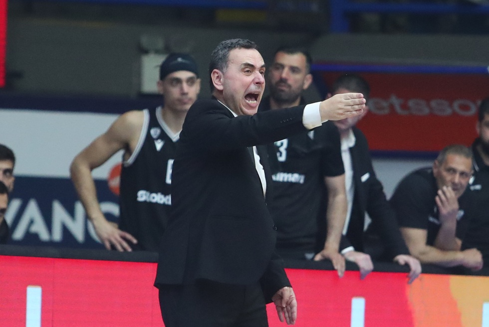 Μπούτσκος: «Αξίζαμε την πρόκριση γιατί παίζουμε κάθε τρεις μέρες must-win παιχνίδια»
