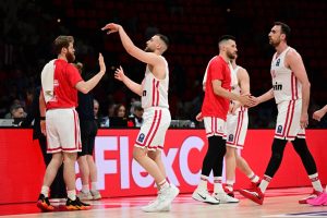 Ολυμπιακός-Κολοσσός: 70 πόντους και double score ο Θρύλος