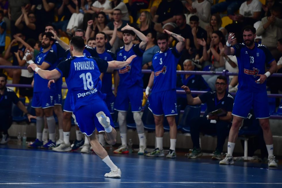 Σπουδαία νίκη με ανατροπή για την Εθνική κόντρα στην Ολλανδία (29-27, Vid)