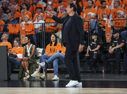 Ο Αταμάν χειροκρότησε τον Μοντέρο στο τέλος του Game 5