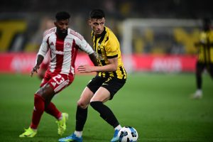 ΑΕΚ – Ολυμπιακός 1-1: Ο Ροντινέι το έκανε ξανά – Δεύτεροι οι Ερυθρόλευκοι