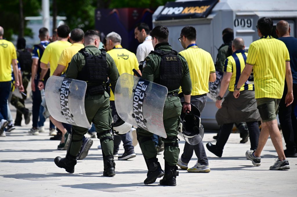 Η ανακοίνωση της Φενέρμπαχτσε για όσα έγιναν με τα εισιτήρια των οπαδών της