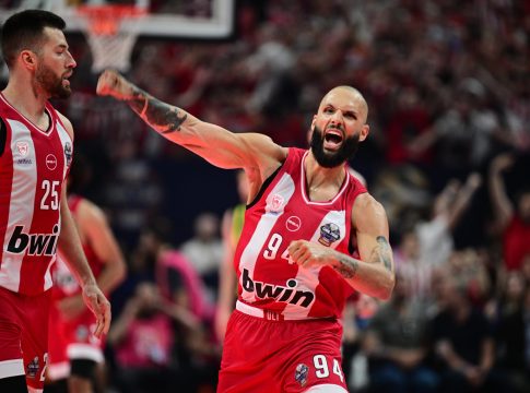 Ολυμπιακός – Φενέρμπαχτσε 79-61: Τη διέλυσε, το γιόρτασε και περιμένει