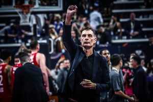Γιώργος Μπαρτζώκας, η φαντασία στην εξουσία