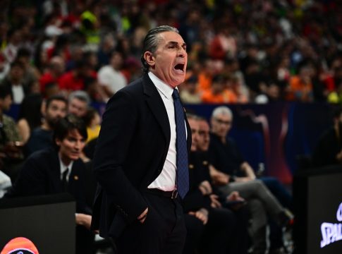 Σκαριόλο: «Δεν παίζει ο Γκαρούμπα στον τελικό – Είναι δύσκολο όταν έχεις τόσο μικρό ρόστερ»