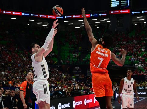Ρεάλ ημίχρονο, Φενέρ τελικό 62-61!!!