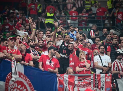 Χαμός στο «Telekom Center» για τους πρωταθλητές Ευρώπης (vids)
