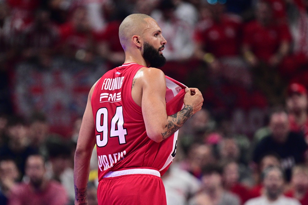 LIVE: Η απονομή της Euroleague στον Θρύλο της Ευρώπης!