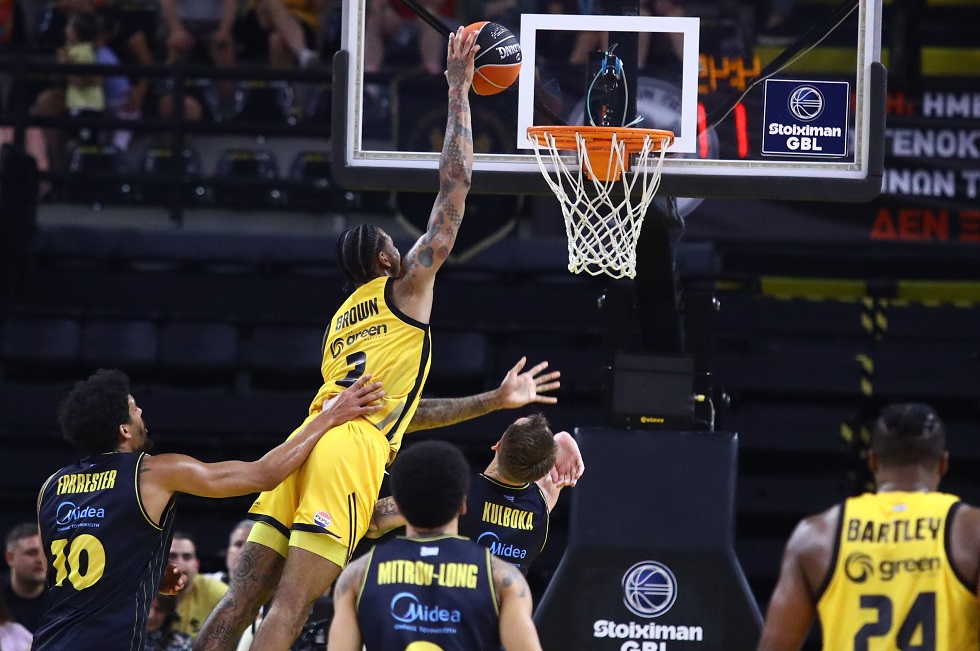 ΑΕΚ – Άρης Betsson 102-99: Πήρε το «θρίλερ» η «Ένωση» και στους «4» θα αντιμετωπίσει τον Ολυμπιακό (vid)