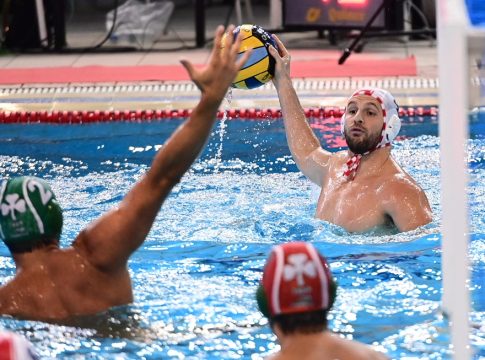 Και το σερί καλά κρατεί: Απίθανος Ολυμπιακός έκανε το 61-0 κόντρα στον Παναθηναϊκό