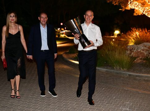 Η γιορτή του Ολυμπιακού για τη Euroleague: Τα κλικς από το δείπνο των πρωταθλητών Ευρώπης (pics)