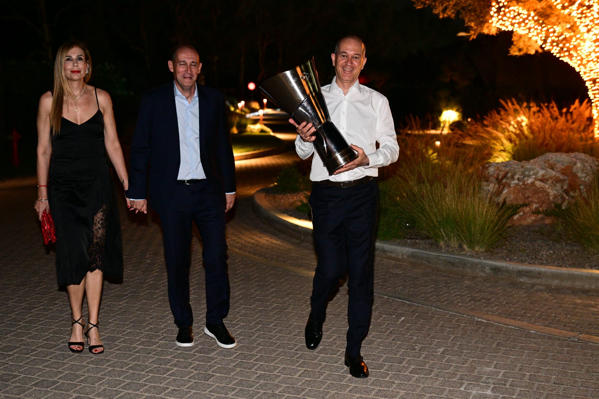 Η γιορτή του Ολυμπιακού για τη Euroleague: Τα κλικς από το δείπνο των πρωταθλητών Ευρώπης (pics)