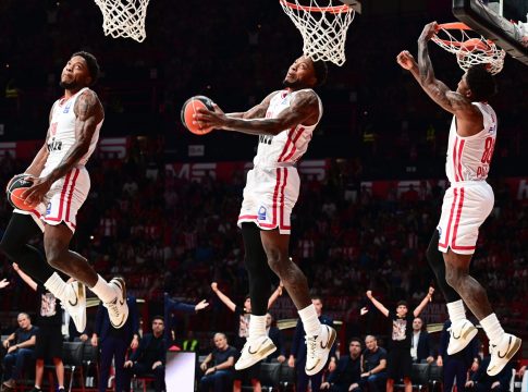 Oλυμπιακός – ΑΕΚ 94-77: Γλέντι στο ΣΕΦ και… 1-0