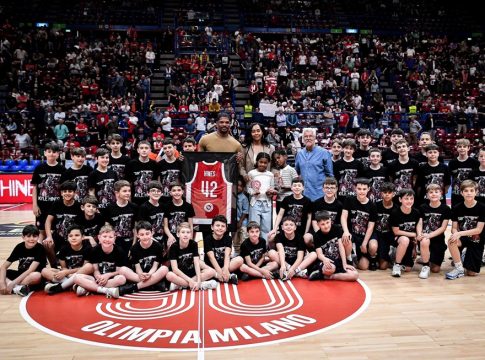 Στο Hall of Fame της Αρμάνι Μιλάνο ο Χάινς (pics)