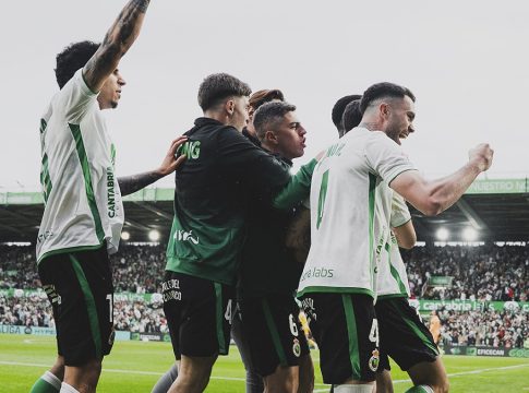 Η Σανταντέρ επέστρεψε στη La Liga μετά από 14 χρόνια (pic)