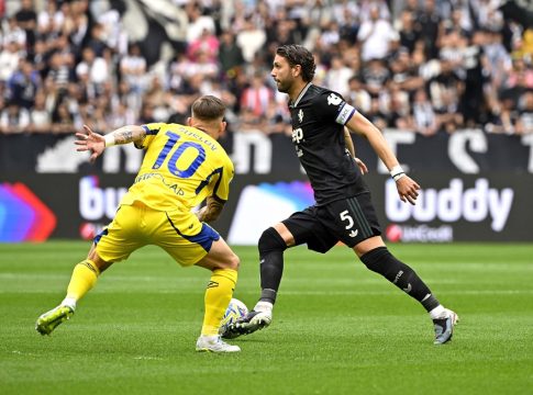 Γιουβέντους – Ελλάς Βερόνα 1-1: Οι υποβιβασμένοι έκαναν «δώρο» στην Κόμο