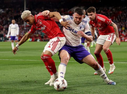 LIVE: Άστον Βίλα – Νότιγχαμ Φόρεστ