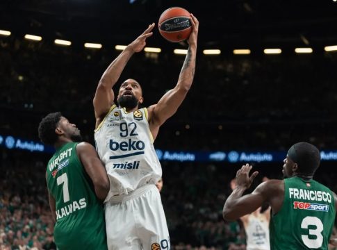 Ζαλγκίρις – Φενέρμπαχτσε 90-94: Η Φενέρ άλωσε το Κάουνας και παίζει με τον Ολυμπιακό