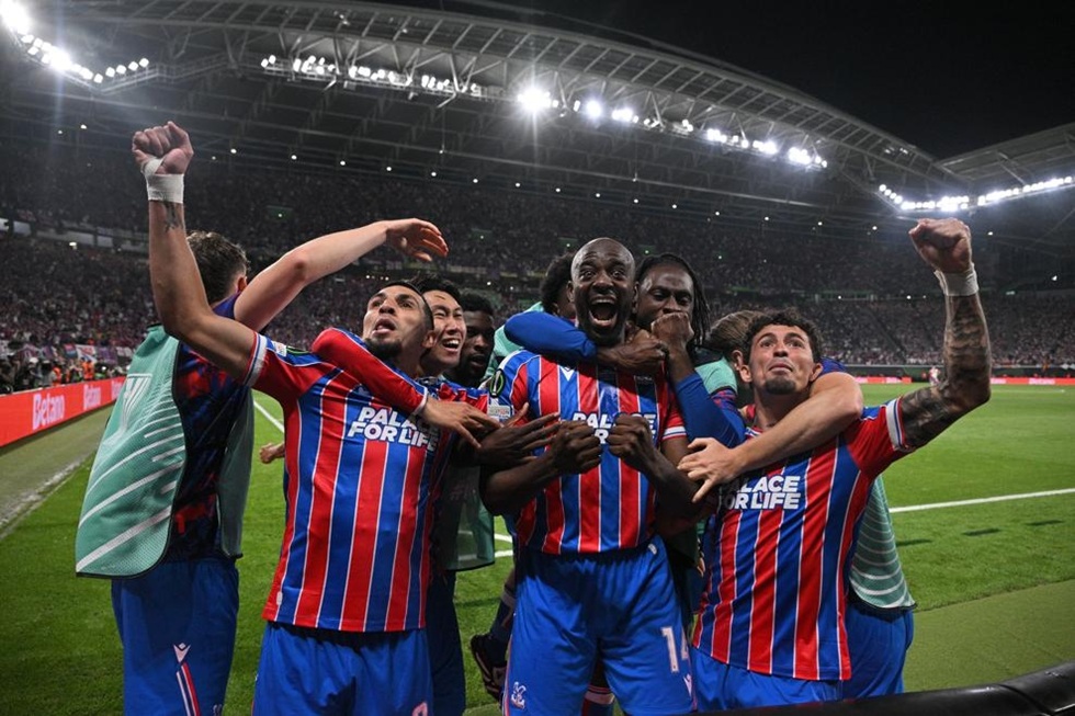 Κρίσταλ Πάλας – Ράγιο Βαγιεκάνο 1-0: Ο Ματετά χάρισε στους Λονδρέζους το Conference League