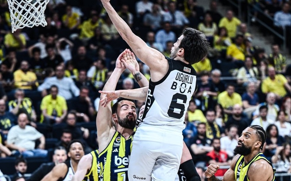 Φενέρμπαχτσε – Μπεσίκτας 72-85: Ήττα λίγες μέρες πριν τον Ολυμπιακό
