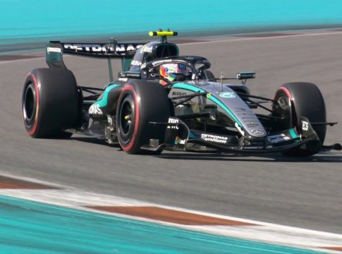 Πήρε την pole position για το Grand Prix του Μαϊάμι ο Αντονέλι (pic)