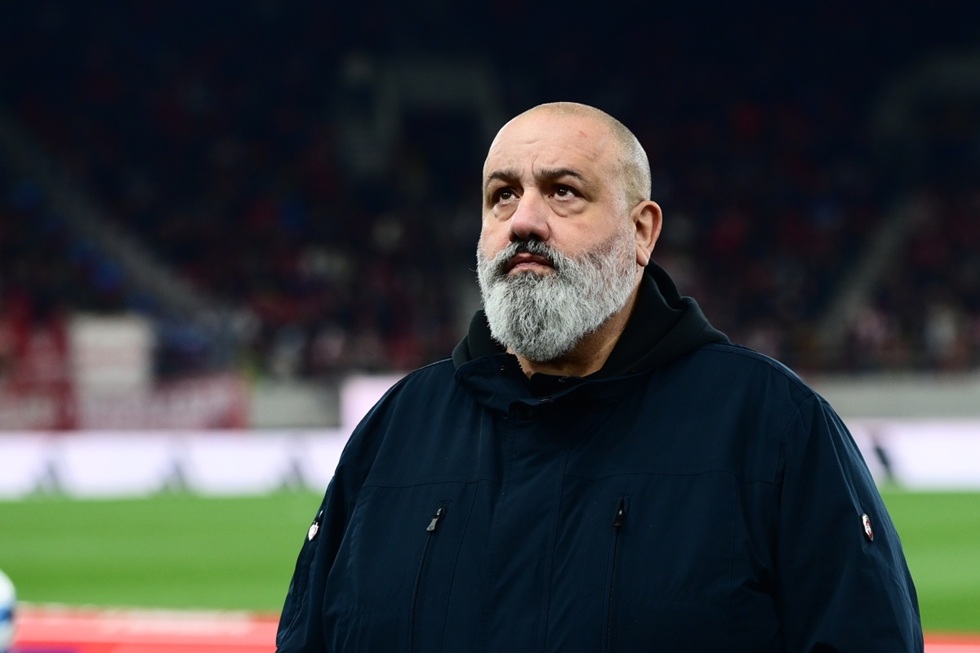 Ο Καραπαπάς ανέβασε τον Μπαρτζώκα με την κούπα της Euroleague στο ΟΑΚΑ (pic)