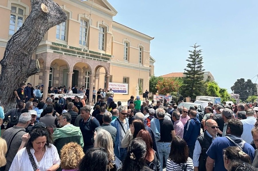 Λέσβος: Στους δρόμους ξανά οι κτηνοτρόφοι – Διεκδικούν εμβολιασμό για τον αφθώδη πυρετό και αποζημιώσεις