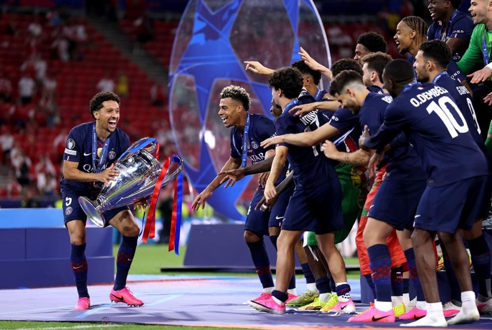 Η Παρί στα χνάρια της «βασίλισσας» για το three-peat