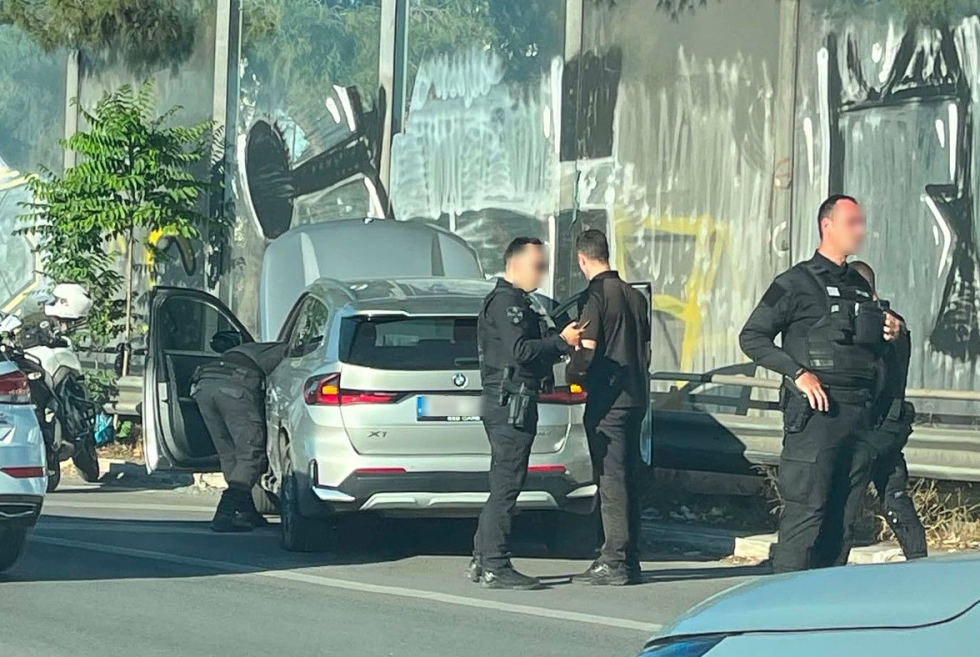 Αιματηρό επεισόδιο με πυροβολισμούς στην Πατησίων – Τρεις συλλήψεις μετά από καταδίωξη στον Κηφισό