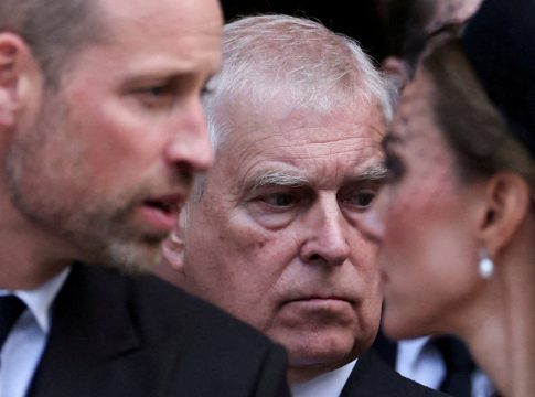Σιδηρά κυρία του Μπάκιγχαμ: Πώς η Κέιτ Μίντλετον «εξόντωσε» τον Άντριου πριν από όλους