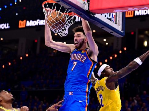 NBA: Ισοπεδωτικοί οι Θάντερ στο Game 1 με τους Λέικερς, προβάδισμα και για τους Πίστονς (vids)