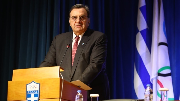 Τηλεφωνική επικοινωνία του προέδρου της ΕΟΕ Ισιδώρου Κούβελου με τη Στέλλα Μαρεντάκη