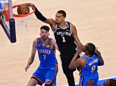 NBA: Μύθος Γουεμπανιάμα και απίθανοι Σπερς έκαναν το break στην Οκλαχόμα σε ένα ιστορικό Game 1 (vids, pics)