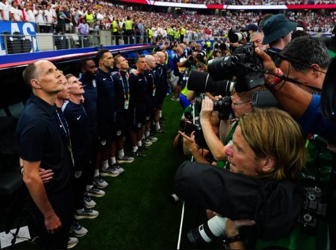 Παράπονα Τούχελ στη FIFA – «Δεν μπορούσα να δω την ομάδα μου»
