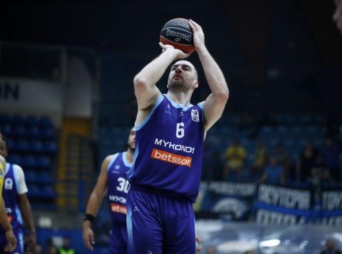 Στη Μύκονο Betsson και την επόμενη σεζόν ο Καββαδάς