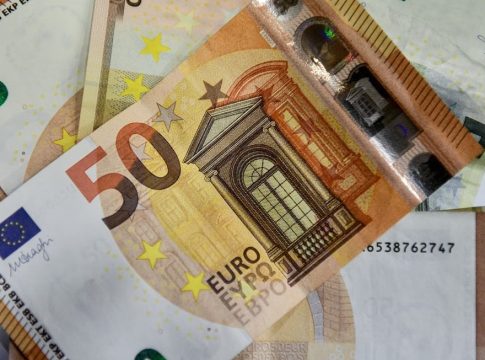 Πώς να ρυθμίσετε τα χρέη σας – Τα νέα μέτρα
