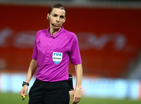 Νέα υπεύθυνη διαιτησίας της UEFA η Στέφανι Φραπάρ