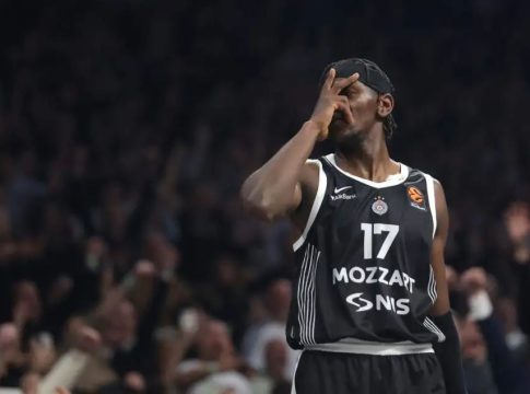 «Ο Ολυμπιακός θέλει να πληρώσει το buyout και να φέρει τον Μπόνγκα στην Ελλάδα»