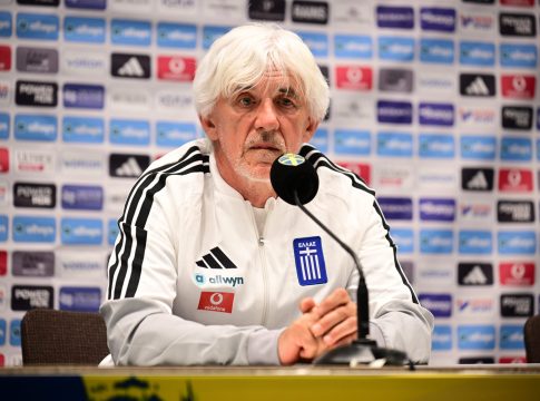 Γιοβάνοβιτς ενόψει Σουηδίας: «Μέσα από αυτά τα παιχνίδια η ομάδα μπορεί να βελτιωθεί»