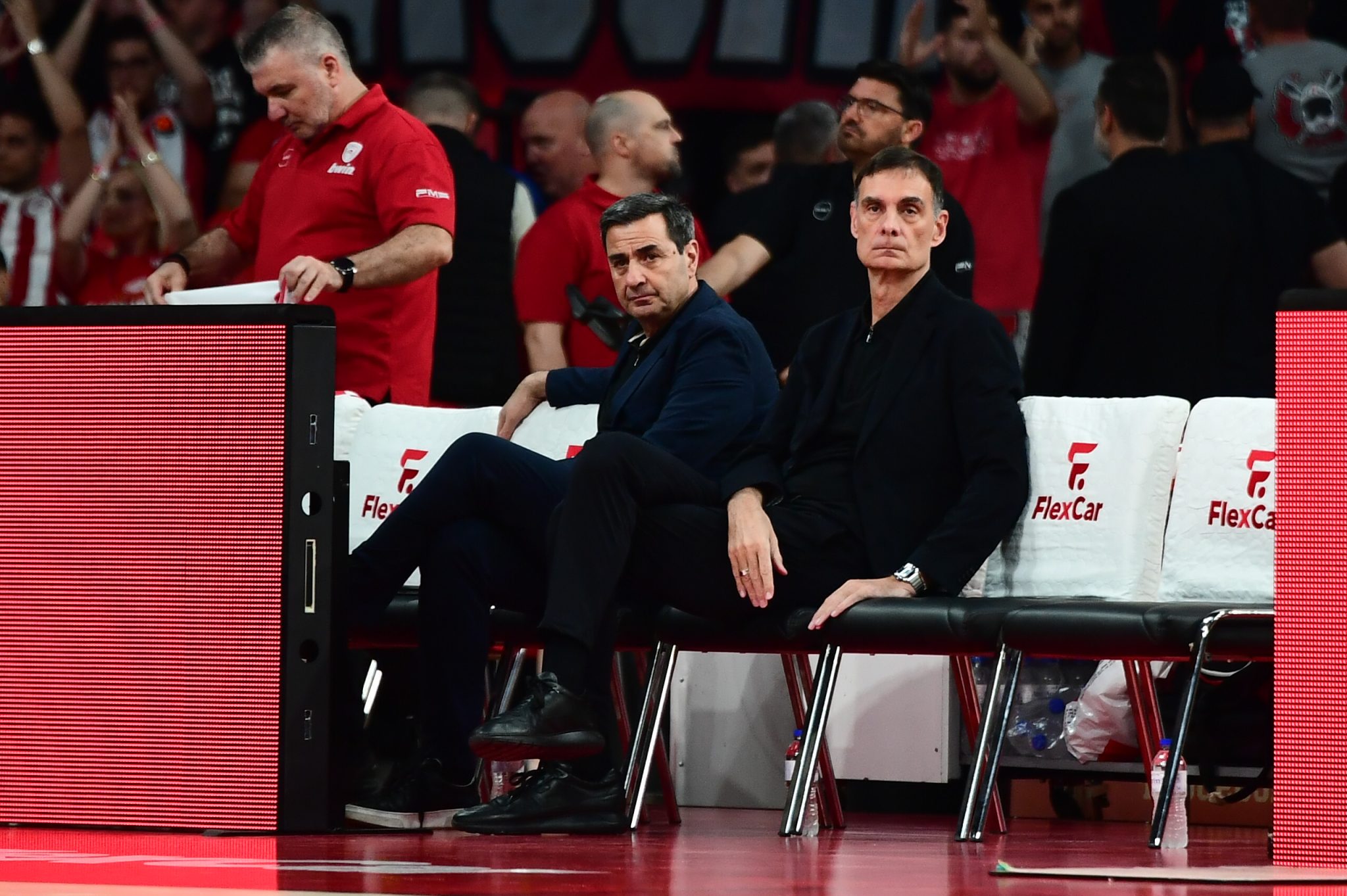Μπαρτζώκας: «Μας έβαλαν πίεση τα τέσσερα τρίποντα του Μήτογλου – Θα είμαστε καλύτεροι την Παρασκευή»