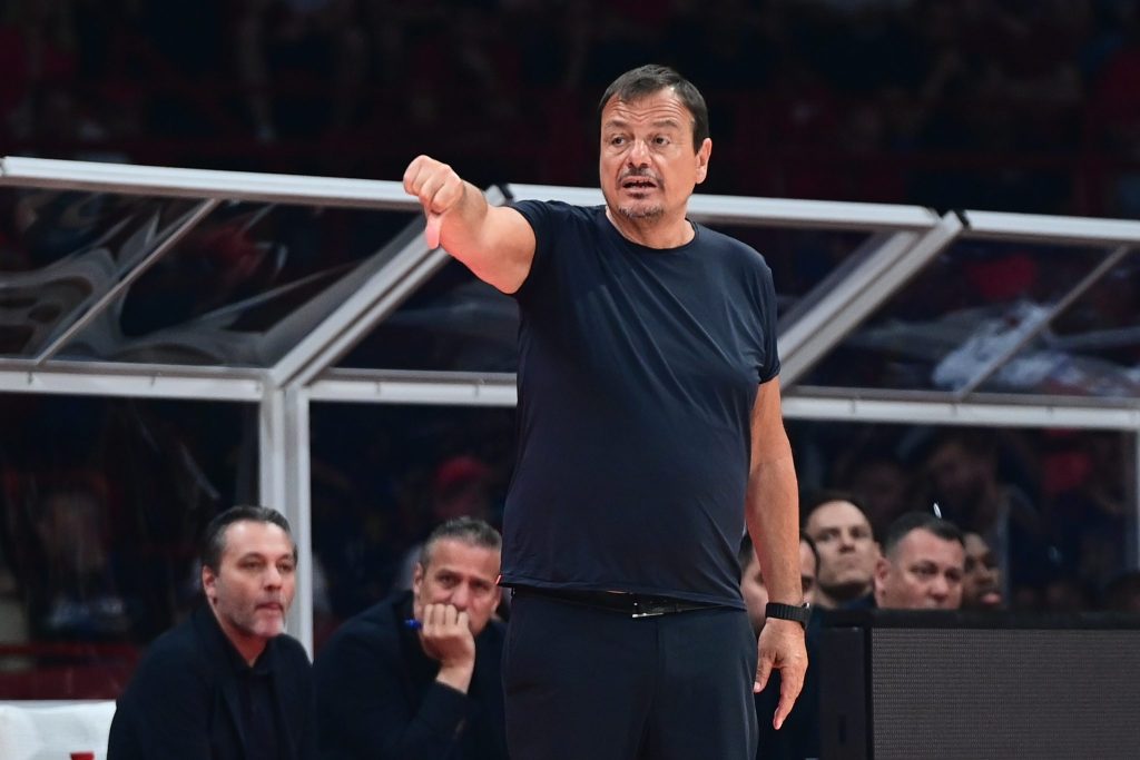 To πρώτο «καρφί» του Αταμάν για τον… Ομπράντοβιτς (vids)