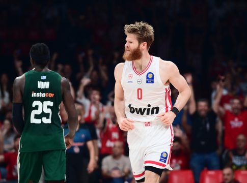 Τι κάνει ο Ολυμπιακός όταν επικρατεί στο Game 1 των τελικών στο ΣΕΦ